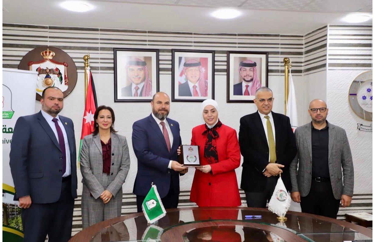 جامعة اليرموك ووزارة التنمية الاجتماعية توقّعان مذكرة تفاهم لتعزيز التعاون في المجالات الاجتماعية