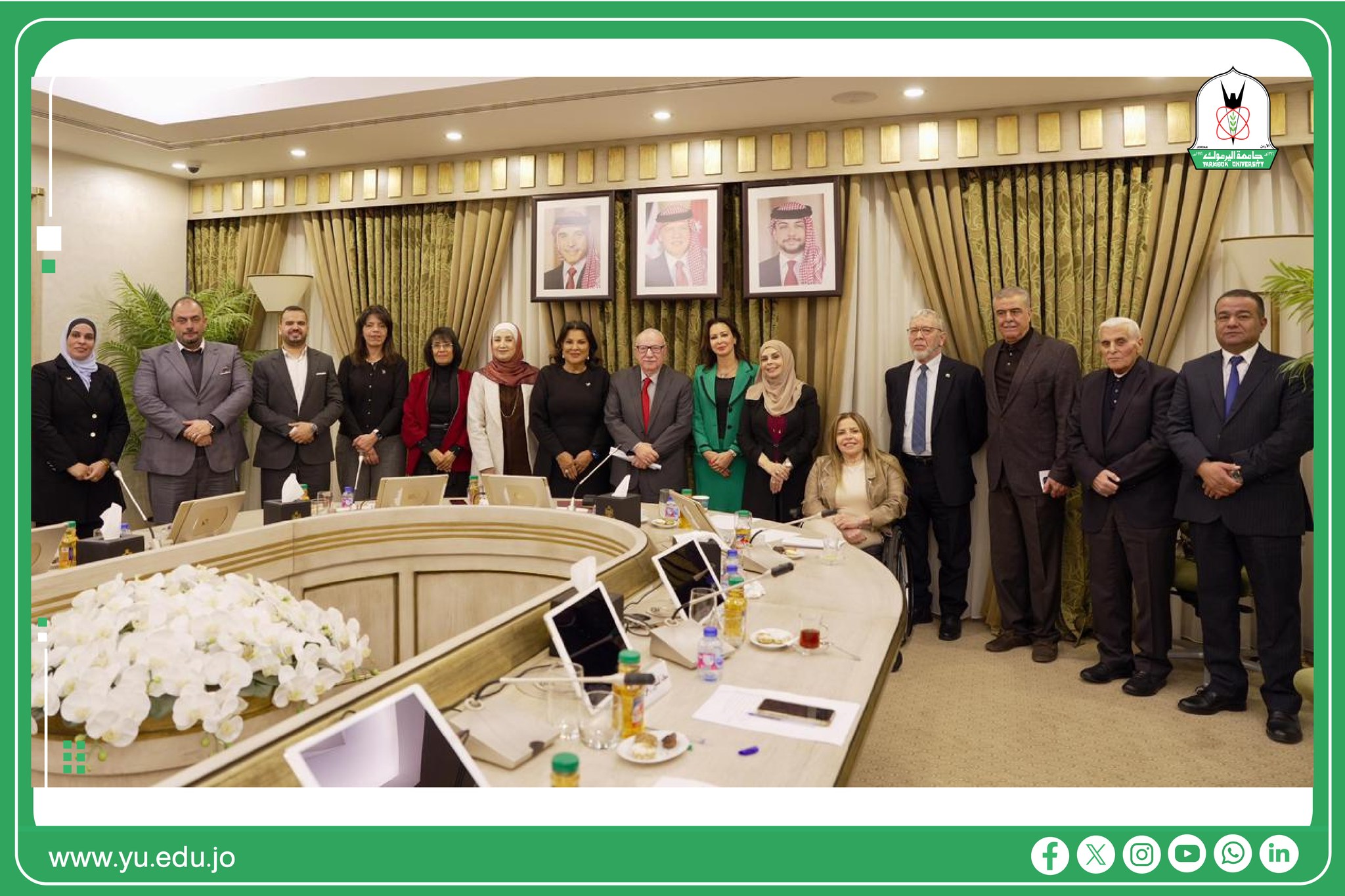 الاجتماع التشاوري الذي عقدته لجنة المرأة في مجلس الأعيان لبحث دور مراكز دراسات المرأة الأردنية في الجامعات الأردنية والتحديات التي تواجه عمل هذه المراكز.